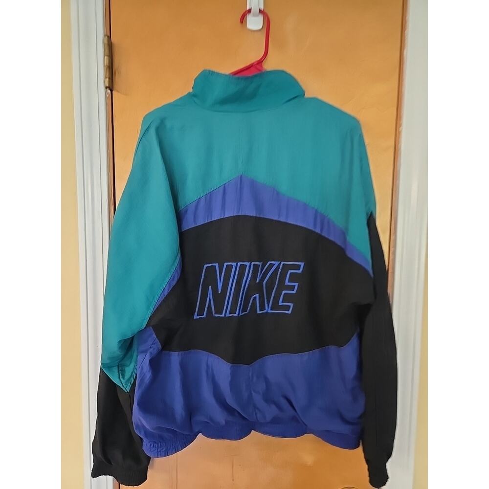 Nike Men’s Teal & Blue Retro Windbreaker Jacket